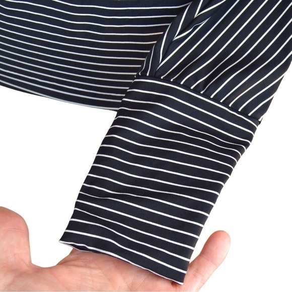 Lou & Grey FORM‎ Slinky Dolman Sleeve Striped Loose Fit Pullover Top, Size XS - Picture 3 of 9